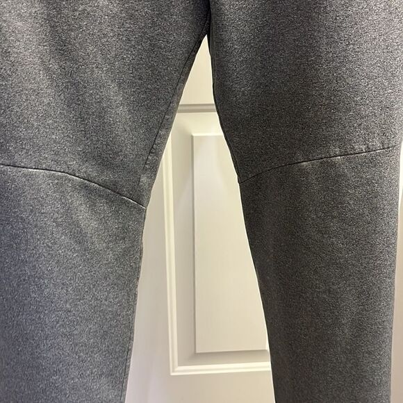 Nike Men’s Heather Gray Elastic Band w/ Drawstring & Pockets Sweatpants- Large - Picture 12 of 15